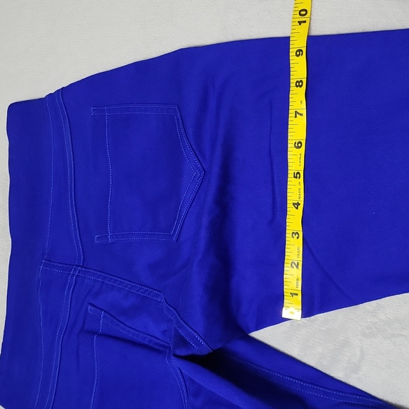 NWT HUE Royal Blue Stretch Jegging Jeans - Picture 10 of 10